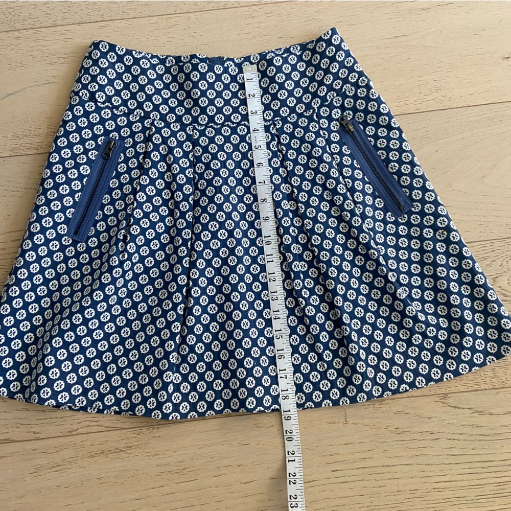 MAEVE Anthropologie Blue White Pleated Mini Skirt Size 4 Coastal Preppy EUC - Picture 7 of 7